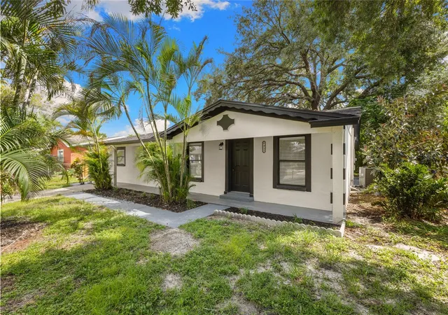 Photo 2 of Single family home for sale at 6911 Reindeer Rd, Tampa, FL 33619 | MLS# TB8550083 | Listing updated on 2026-09-24