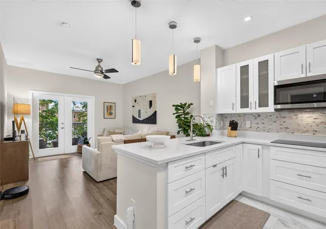 Photo 3 of Condo for sale at 2010 E Palm Ave #15211, Tampa, FL 33605 | MLS# TB8550084 | Listing updated on 2026-09-21