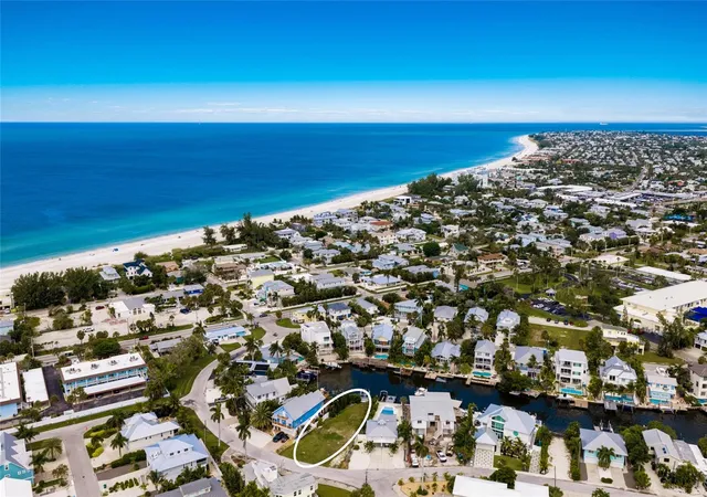 Photo 3 of Land for sale at 214 S Harbor Dr, Holmes Beach, FL 34217 | MLS# A4706669 | Listing updated on 2026-09-23