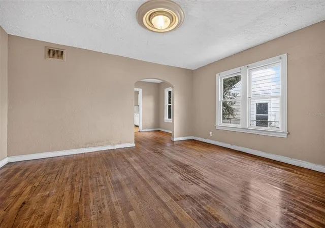 Photo 4 of Single family home for sale at 781 16th Avenue S, Saint Petersburg, FL 33701 | MLS# TB8550090 | Listing updated on 2026-09-19