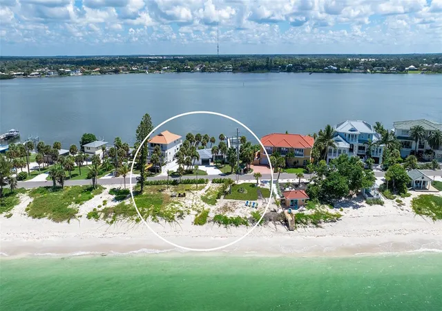 Single family home for sale at 1604 Casey Key Rd, NOKOMIS, FL 34275 | MLS# A4706670