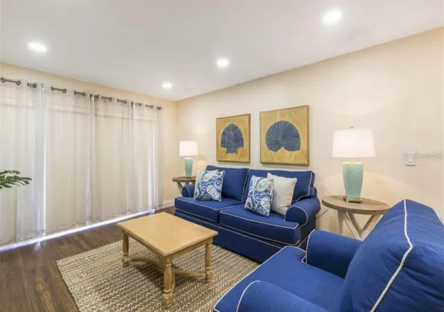 Listing Photo 4 - Condo for sale in building located at 3231 Beneva Rd, SARASOTA, FL 34232 - Unit #101