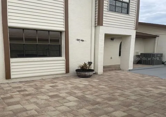 Photo 3 of Townhouse for sale at 14863 Feather Cvs Rd, Clearwater, FL 33762 | MLS# TB8550095 | Listing updated on 2026-10-05