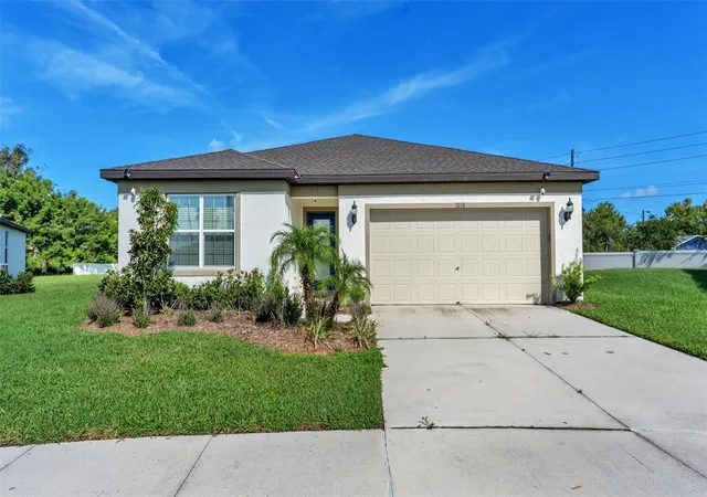 Single family home for sale at 1050 Michelangelo Ln, WINTER HAVEN, FL 33884 | MLS# L4965172