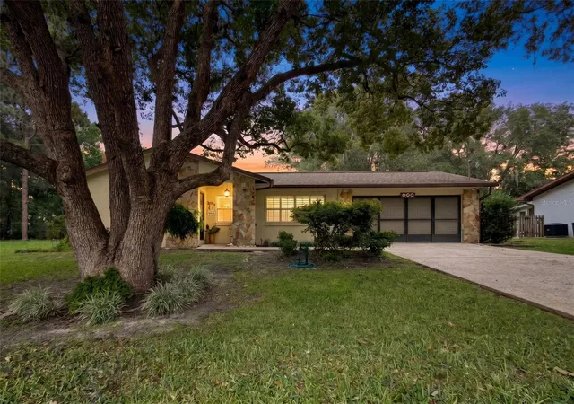 Photo 1 of Single family home for sale at 620 Whitney Ave, Inverness, FL 34452 | MLS# OM732555 | Listing updated on 2026-09-19