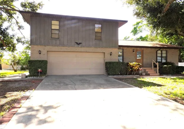 Single family home for sale at 1104 77th Street NW, BRADENTON, FL 34209 | MLS# A4706678
