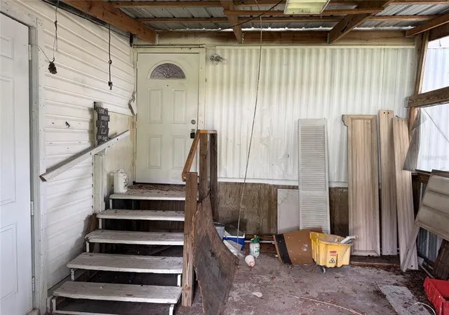 Photo 3 of Manufactured home for sale at 3742 Valley Farm Rd, Lakeland, FL 33810 | MLS# L4965173 | Listing updated on 2026-09-19