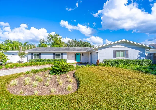 Single family home for sale at 624 Dunraven Dr, WINTER PARK, FL 32792 | MLS# O6443159
