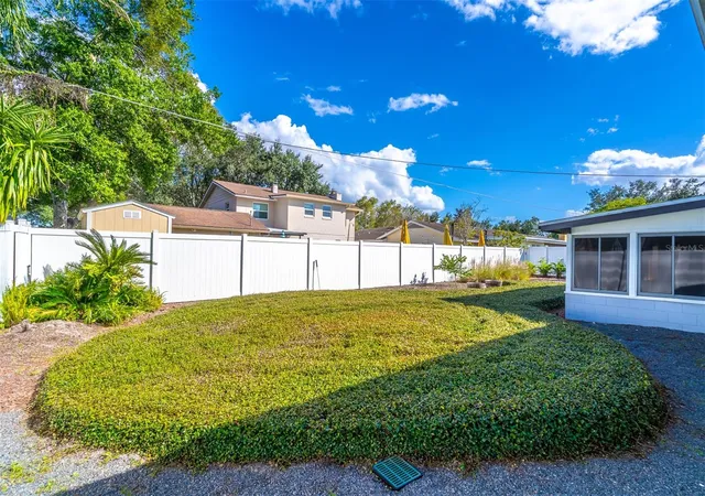 Photo 4 of Single family home for sale at 624 Dunraven Dr, Winter Park, FL 32792 | MLS# O6443159 | Listing updated on 2026-10-27