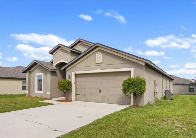 Photo 3 of Single family home for sale at 215 Goldenrod Ln, Kissimmee, FL 34759 | MLS# O6443160 | Listing updated on 2026-10-10
