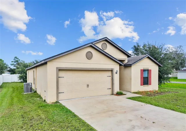 Photo 3 of Single family home for sale at 398 W Aster Ct, Kissimmee, FL 34759 | MLS# O6443162 | Listing updated on 2026-10-10