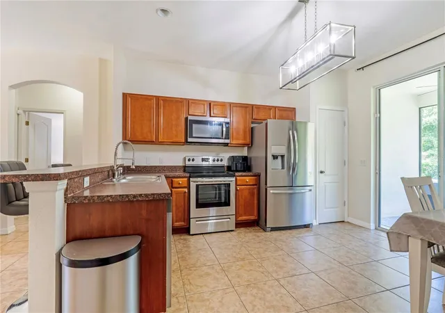Photo 4 of Single family home for sale at 3348 Grand Ave, Deland, FL 32720 | MLS# V4951376 | Listing updated on 2026-09-25