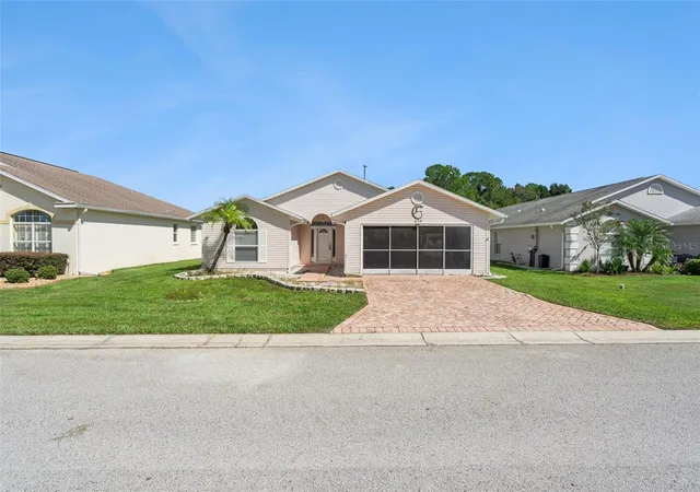 Photo 3 of Single family home for sale at 439 Grand Vista Trl, Leesburg, FL 34748 | MLS# G5118005 | Listing updated on 2026-09-19
