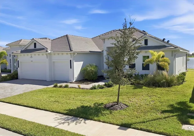 Photo 3 of Single family home for sale at 8580 Shore Lake Dr, Englewood, FL 34224 | MLS# D6148840 | Listing updated on 2026-10-05