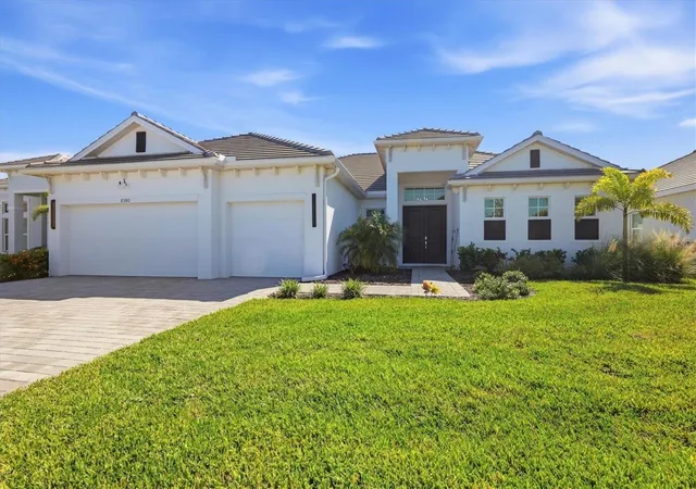 Photo 4 of Single family home for sale at 8580 Shore Lake Dr, Englewood, FL 34224 | MLS# D6148840 | Listing updated on 2026-10-05
