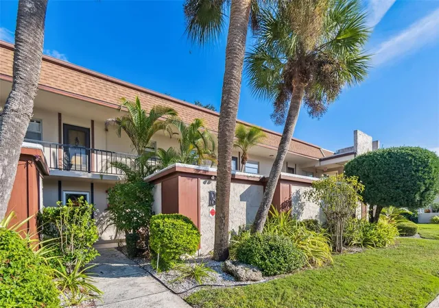 Photo 2 of Condo for sale at 2750 E Bay Dr #12B, Largo, FL 33771 | MLS# TB8550132 | Listing updated on 2026-09-22