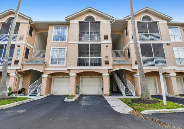 Photo 1 of Condo for sale at 4304 Bay Clb Cir #0, Tampa, FL 33607 | MLS# TB8550136 | Listing updated on 2026-09-19