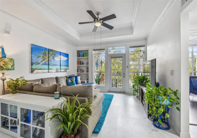 Listing Photo 5 - Condo for sale in building located at 4304 Bay Clb Cir, TAMPA, FL 33607 - Unit #4304