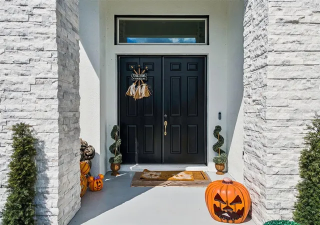 Photo 4 of Single family home for sale at 9056 S Bay Dr, Haines City, FL 33844 | MLS# O6443184 | Listing updated on 2026-09-19