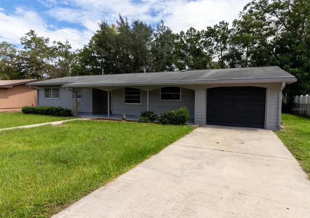 Photo 1 of Single family home for sale at 3523 SW 147th Lane Rd, Ocala, FL 34473 | MLS# R4912035 | Listing updated on 2026-09-23