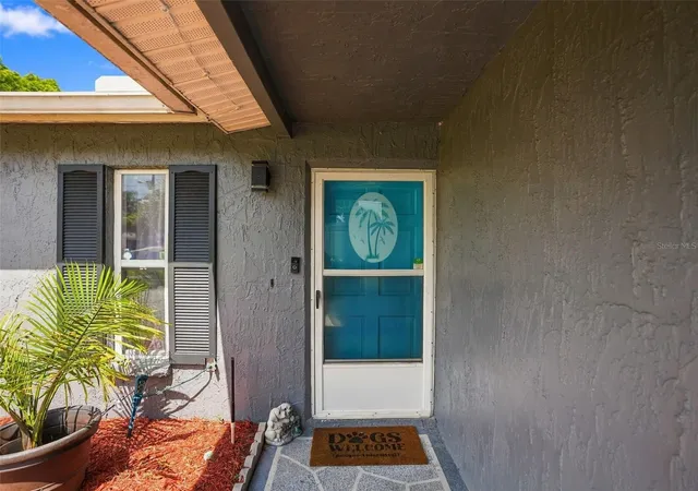 Photo 3 of Sale Pending at 13143 Linden Dr, Spring Hill, FL 34609 | MLS# W7889645 | Listing updated on 2026-09-29