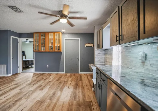 Photo 4 of Sale Pending at 13143 Linden Dr, Spring Hill, FL 34609 | MLS# W7889645 | Listing updated on 2026-09-29