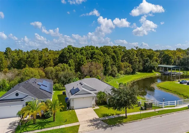 Photo 1 of Single family home for sale at 2914 Boating Blvd, Kissimmee, FL 34746 | MLS# S5157912 | Listing updated on 2026-09-29