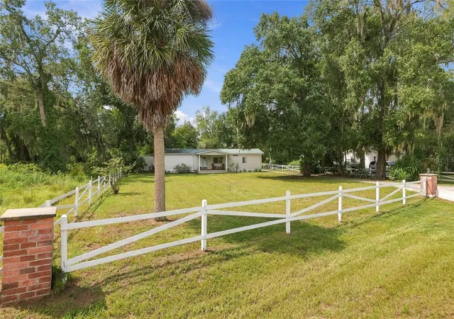 Photo 1 of Manufactured home for sale at 17490 Se 24th Lane Rd, Silver Springs, FL 34488 | MLS# OM732563 | Listing updated on 2026-09-21