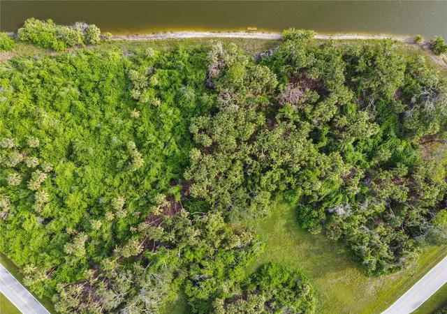 Photo 3 of Land for sale at 291 Sunset Rd, Rotonda West, FL 33947 | MLS# R4912036 | Listing updated on 2026-09-28