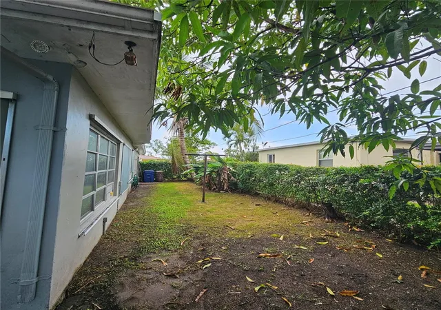 Photo 28 of Single family home for sale at 1051 SW 72nd Court, MIAMI, FL 33144 | MLS# TB8550149 | Listing updated on 2026-09-24