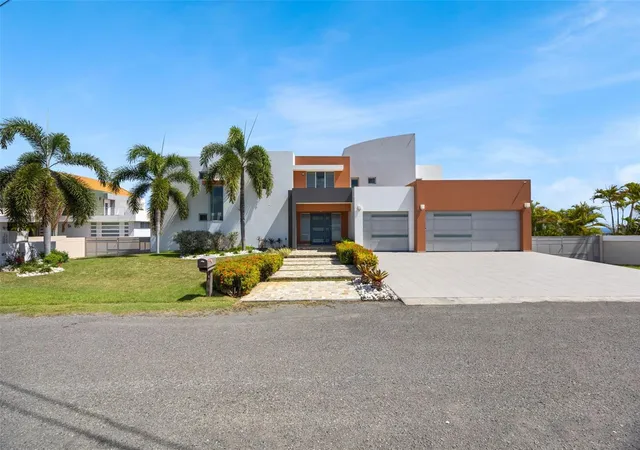 Photo 1 of Single family home for sale at 1 Estancias Del Mar, Isabela, PR 00662 | MLS# PR9124301 | Listing updated on 2026-09-19