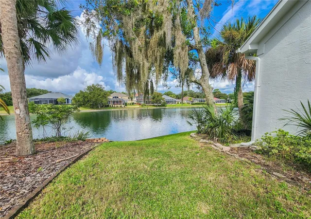 Photo 3 of Single family home for sale at 23 Pelican Ct, Palm Coast, FL 32137 | MLS# FC321565 | Listing updated on 2026-10-05