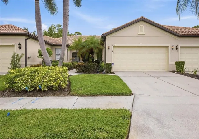 Photo 1 of Single family home for sale at 2063 Batello Dr, Venice, FL 34292 | MLS# D6148841 | Listing updated on 2026-09-19