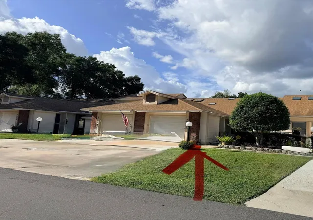 Photo 2 of Single family home for sale at 3927 Ne 21st Lane, Ocala, FL 34470 | MLS# OM732564 | Listing updated on 2026-09-20