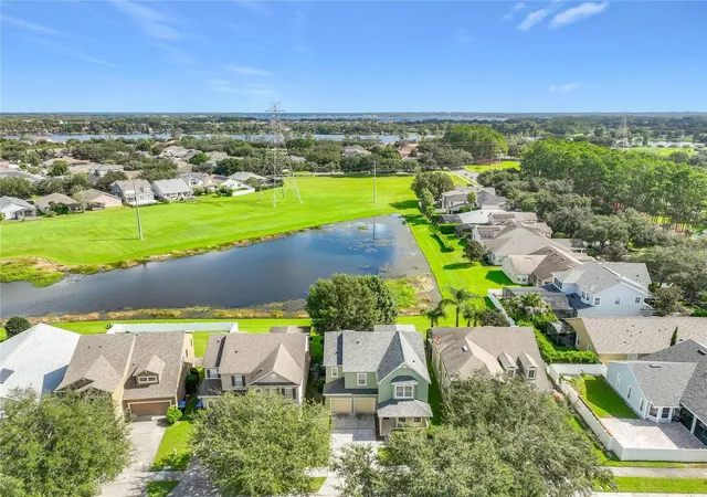 Photo 3 of Single family home for sale at 12809 Holdenbury Ln, Windermere, FL 34786 | MLS# S5157920 | Listing updated on 2026-09-25