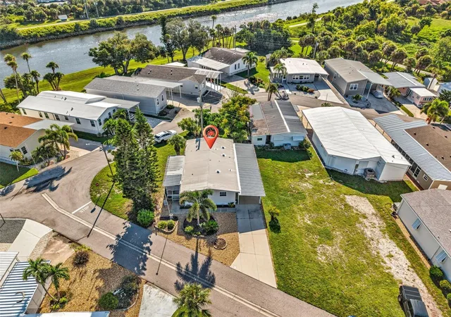 Photo 2 of Manufactured home for sale at 821 Bogie, Venice, FL 34285 | MLS# D6148842 | Listing updated on 2026-09-22