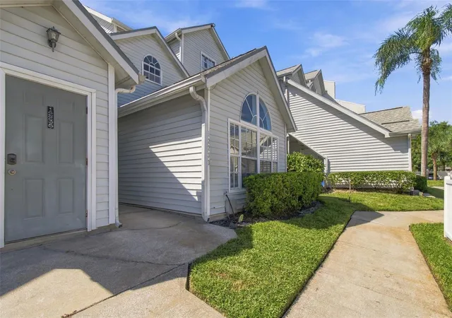 Photo 2 of Condo for sale at 12233 Armenia Gables Cir #12233, Tampa, FL 33612 | MLS# TB8550180 | Listing updated on 2026-09-19