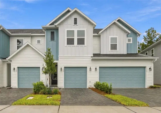 Townhouse for sale at 1184 Wild Crst Ln, DAYTONA BEACH, FL 32117 | MLS# TB8550181