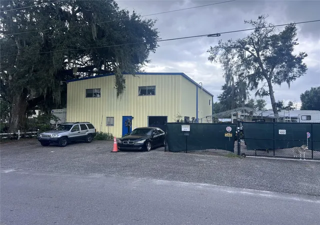 Photo 1 of Single family home for sale at 4802 6th Street, Zephyrhills, FL 33542 | MLS# TB8550183 | Listing updated on 2026-10-03