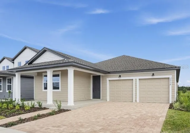 Photo 2 of Single family home for sale at 30134 Emerald Forest Dr, Mount Dora, FL 32757 | MLS# TB8550187 | Listing updated on 2026-10-01