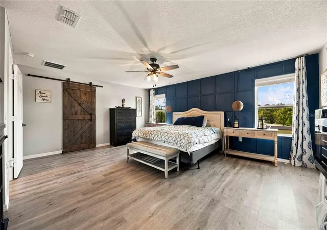 Photo 3 of Single family home for sale at 119 Sunfish Dr, Winter Haven, FL 33881 | MLS# S5157925 | Listing updated on 2026-09-22