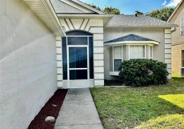 Photo 3 of Single family home for sale at 4326 Boca Woods Dr, Orlando, FL 32826 | MLS# V4951378 | Listing updated on 2026-09-25
