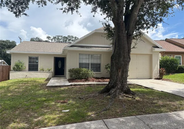 Photo 1 of Sale Pending at 432 Regal Park Dr, Valrico, FL 33594 | MLS# TB8550202 | Listing updated on 2026-09-30