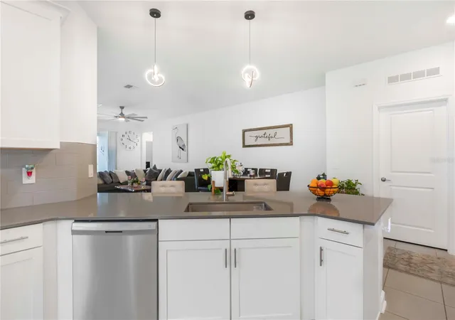 Photo 3 of Single family home for sale at 4716 Waltham Forest Dr, Davenport, FL 33837 | MLS# O6443228 | Listing updated on 2026-09-19