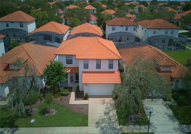 Photo 2 of Single family home for sale at 16617 Caribbean Breeze Way, Clermont, FL 34714 | MLS# O6443230 | Listing updated on 2026-09-21