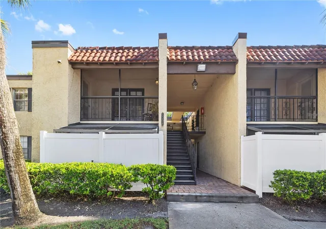Condo for sale at 5306 W Kennedy Blvd #112, TAMPA, FL 33609 | MLS# TB8550211
