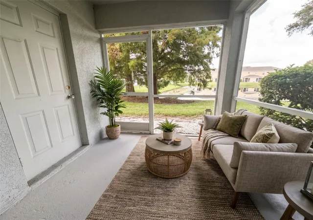 Listing Photo 5 - Condo for sale in building located at 14876 Skip Jack Loop, LAKEWOOD RANCH, FL 32223