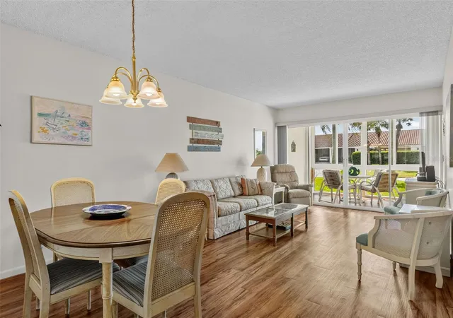 Listing Photo 5 - Condo for sale in building located at 10215 Regal Dr, Largo, FL 33774 - Unit #18