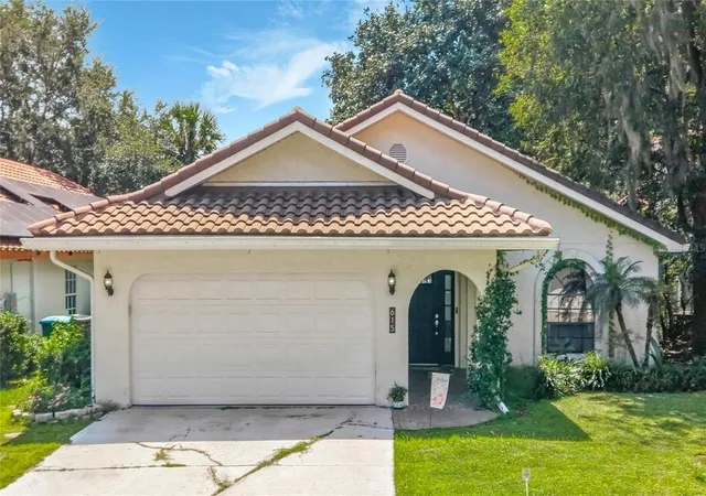 Single family home for sale at 615 Anhinga Rd, WINTER SPRINGS, FL 32708 | MLS# O6443237