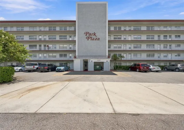 Condo for sale at 5060 76th Avenue N #100, PINELLAS PARK, FL 33781 | MLS# TB8550215